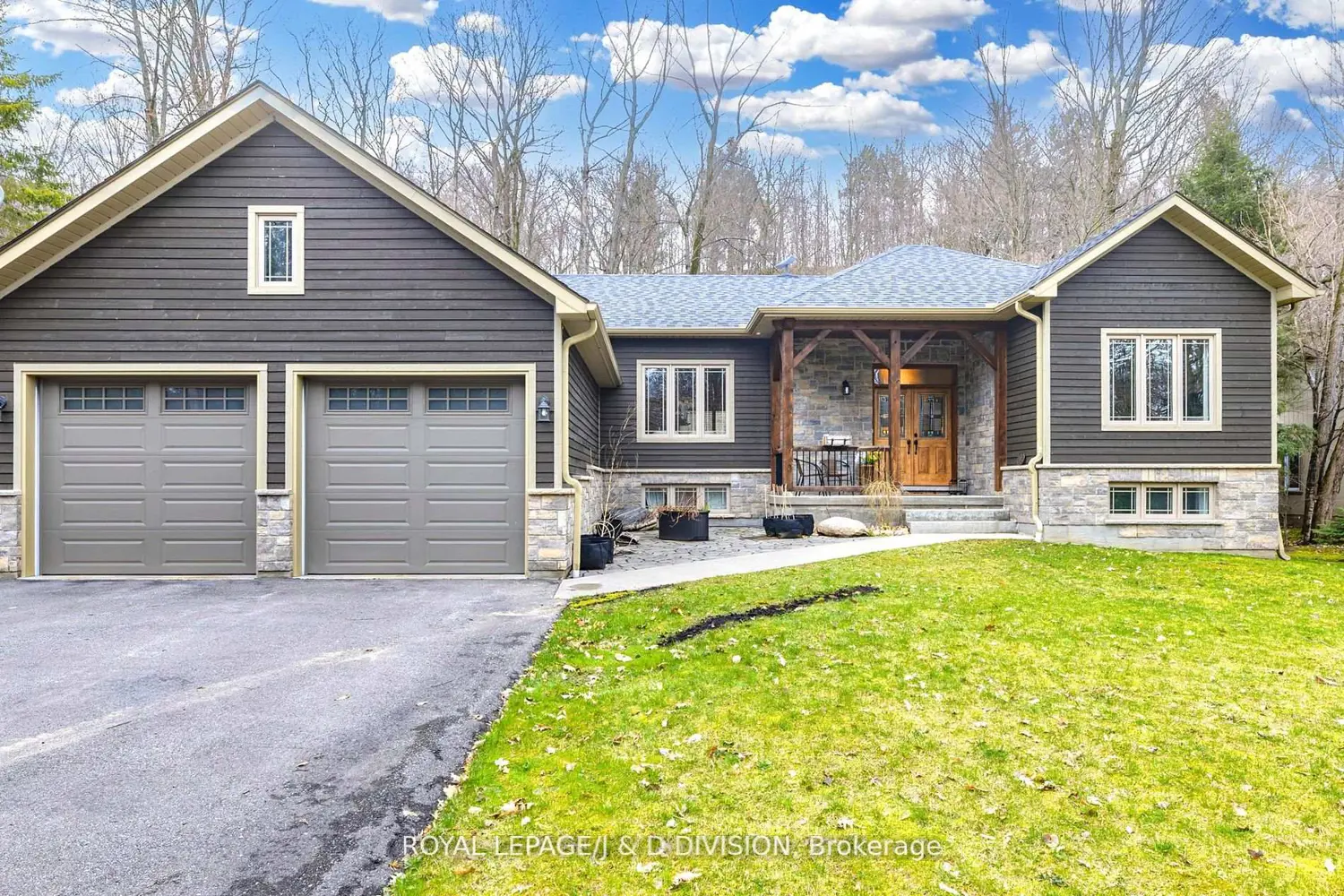 123 Desroches Trail