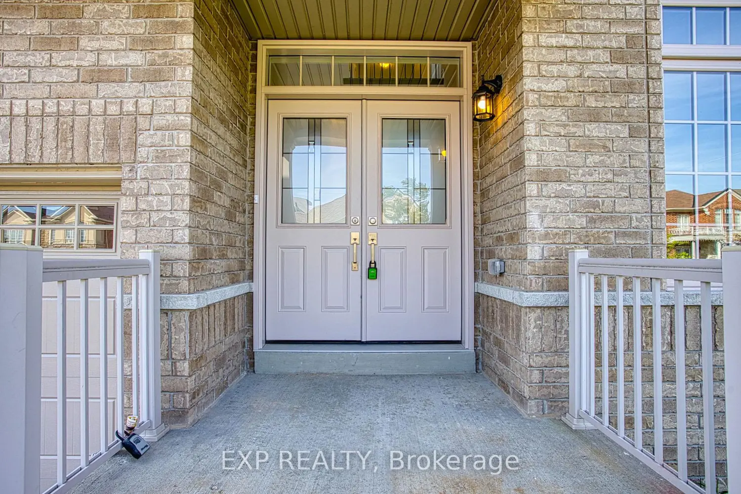 156 Mcknight Avenue photo 3