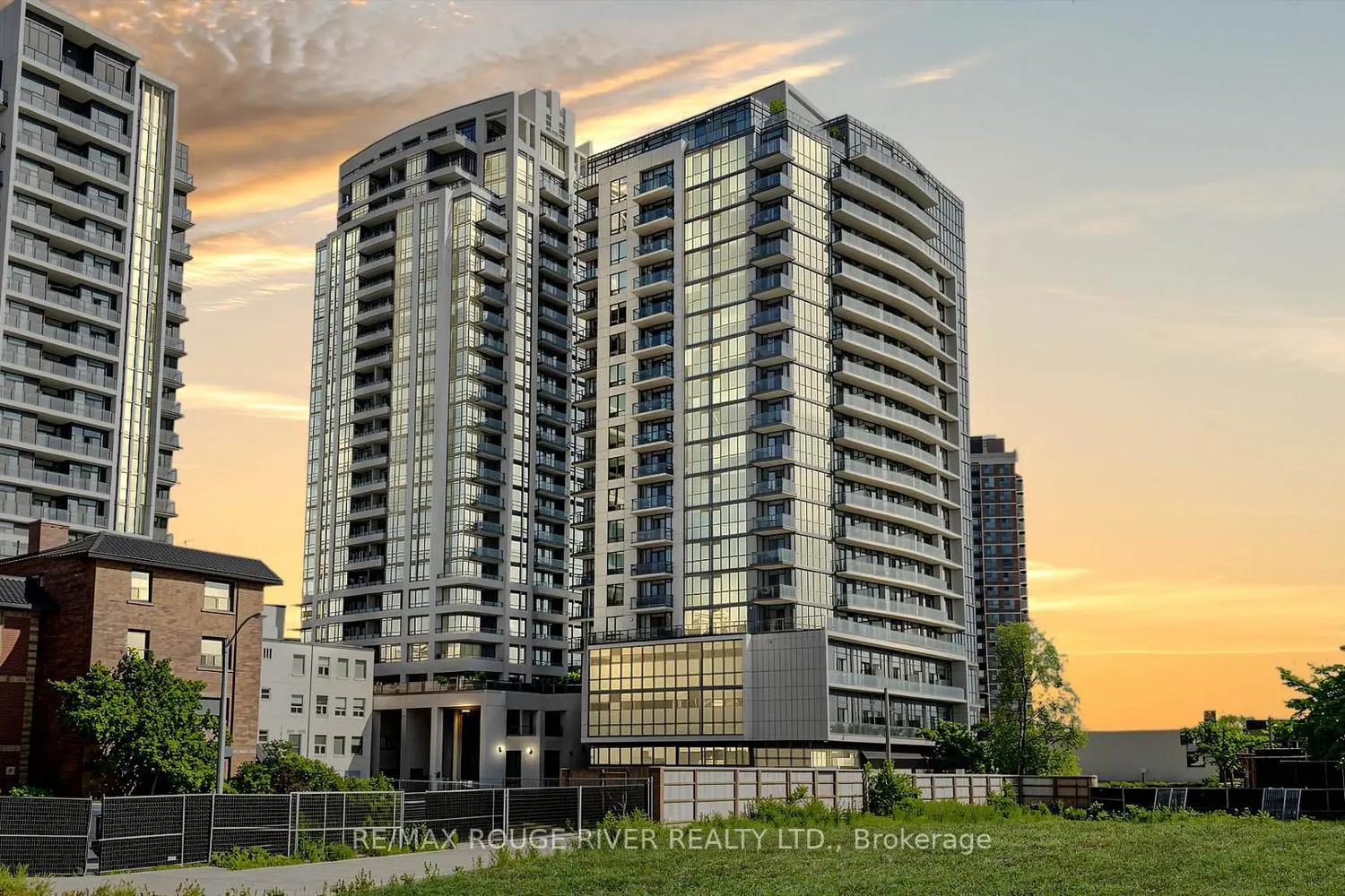 1486 Bathurst Street 503