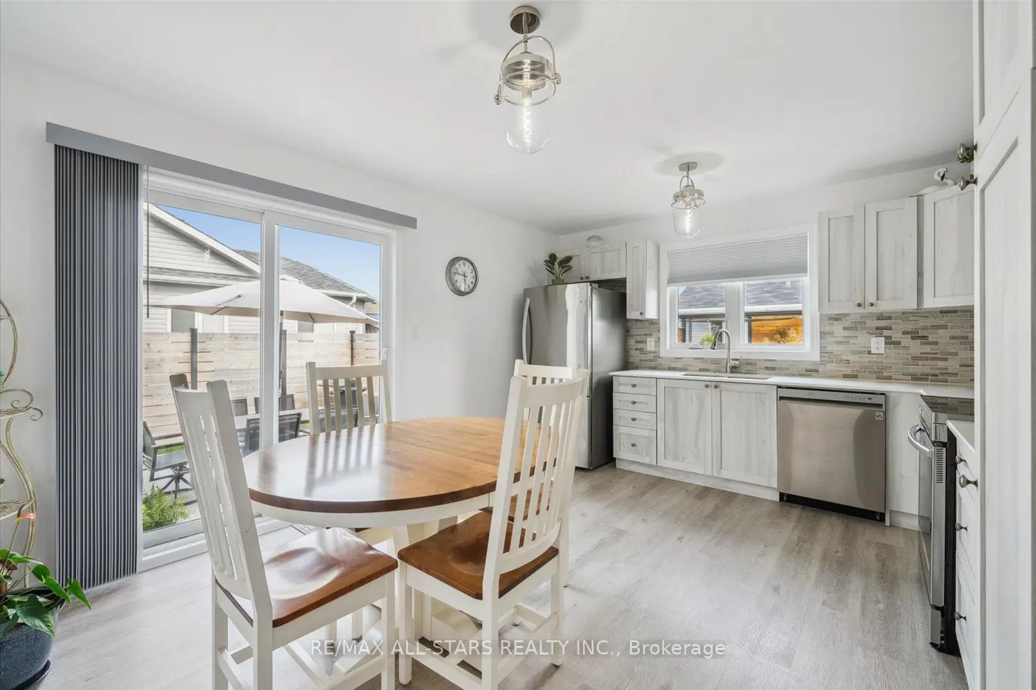 31 Reynolds Drive photo 5