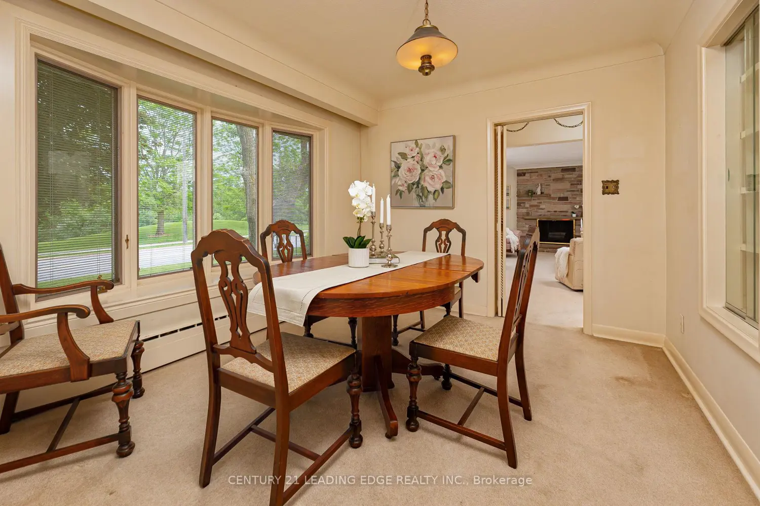 6 Paramount Road photo 4