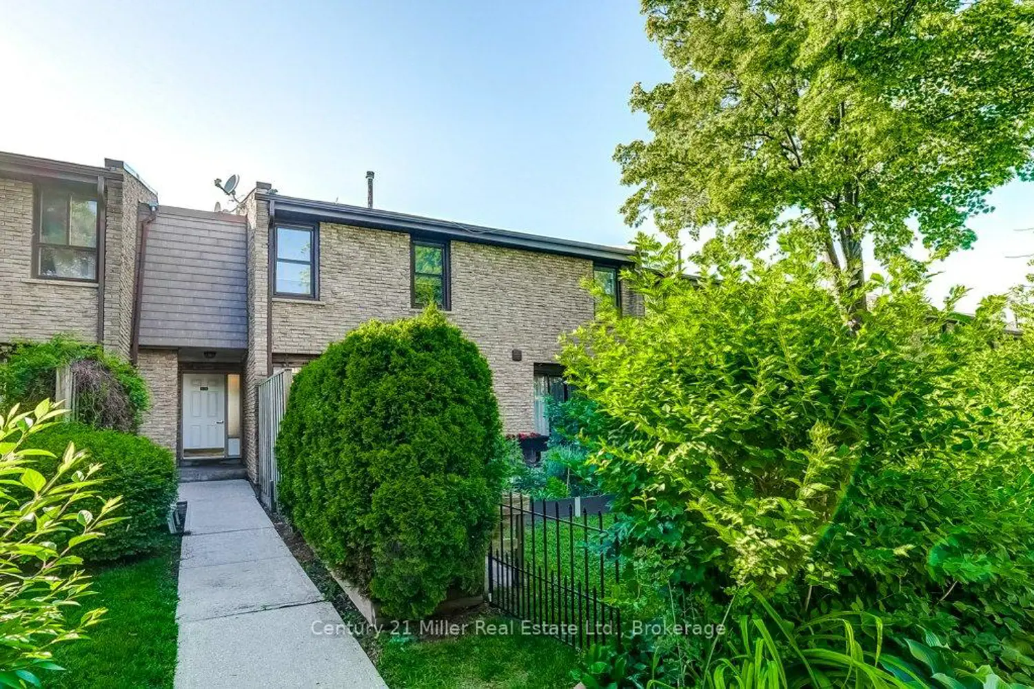 2605 Woodchester Drive 36