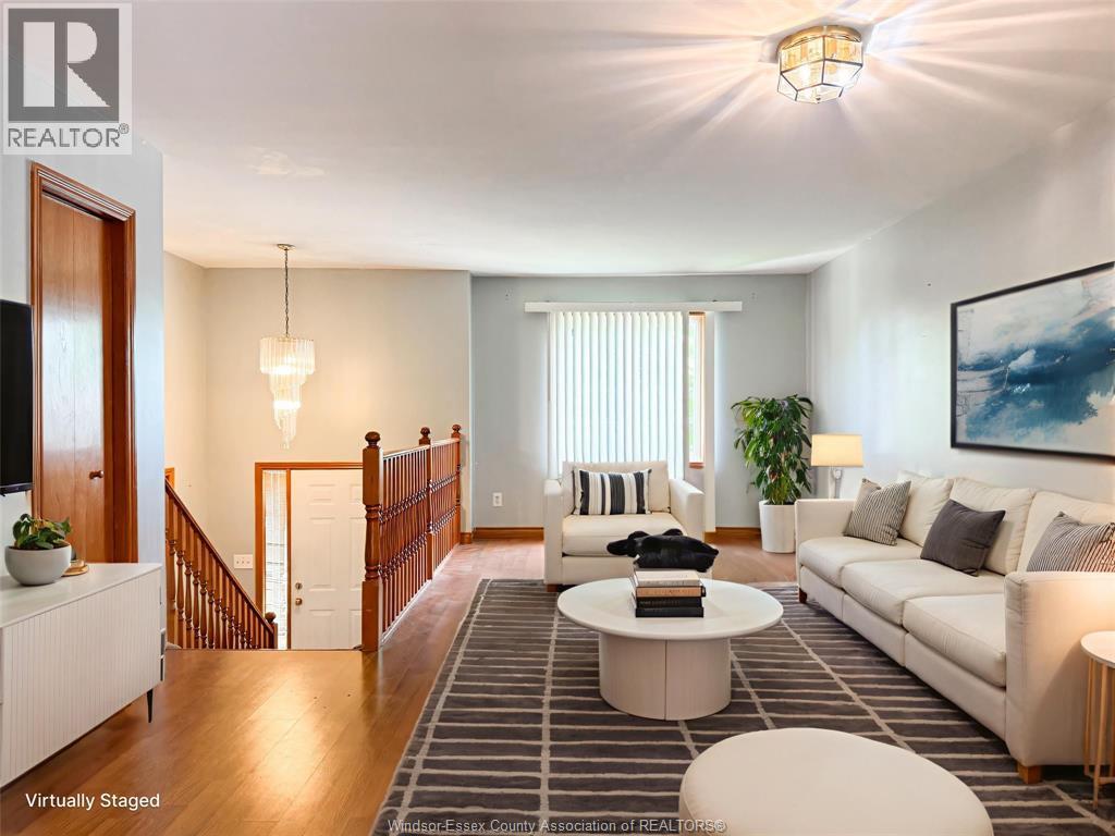 4261 Centurion , Windsor, ON, N9G2V9 photo 5