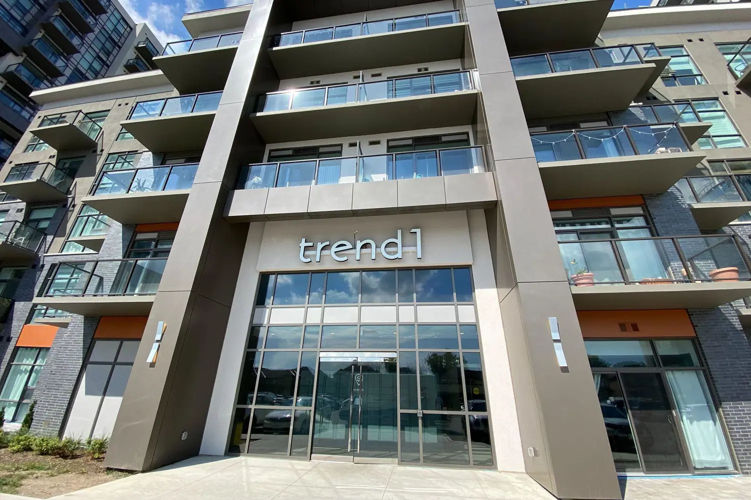 450 Dundas Street 617 photo 2