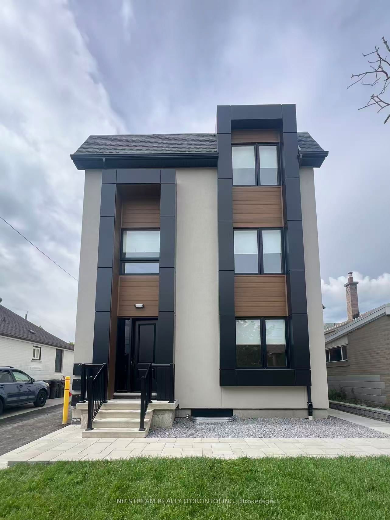 Unit 2-42 Bartley Drive, Toronto, ON, M4A 1B9