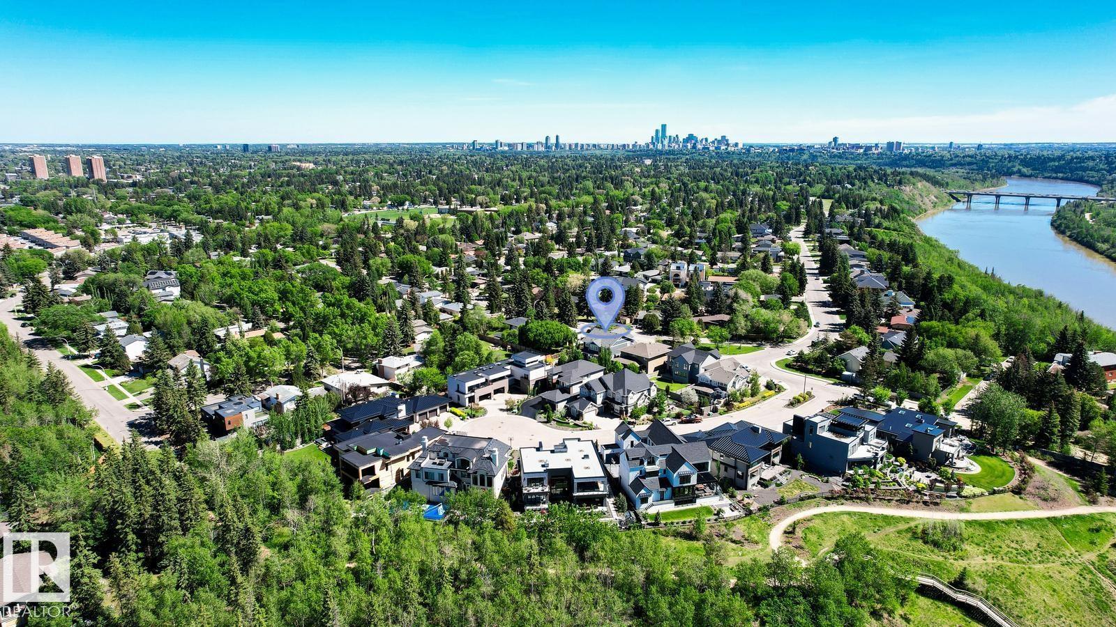 7216 156 Street NW, Edmonton, AB, T5R4K8