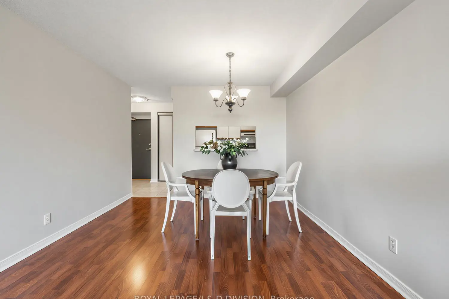 1665 Pickering Parkway 211 photo 4