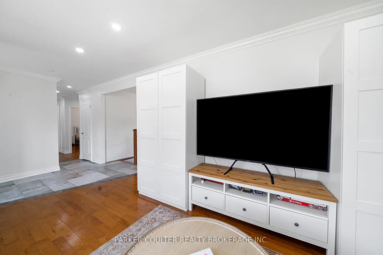 289 Pine Drive photo 4