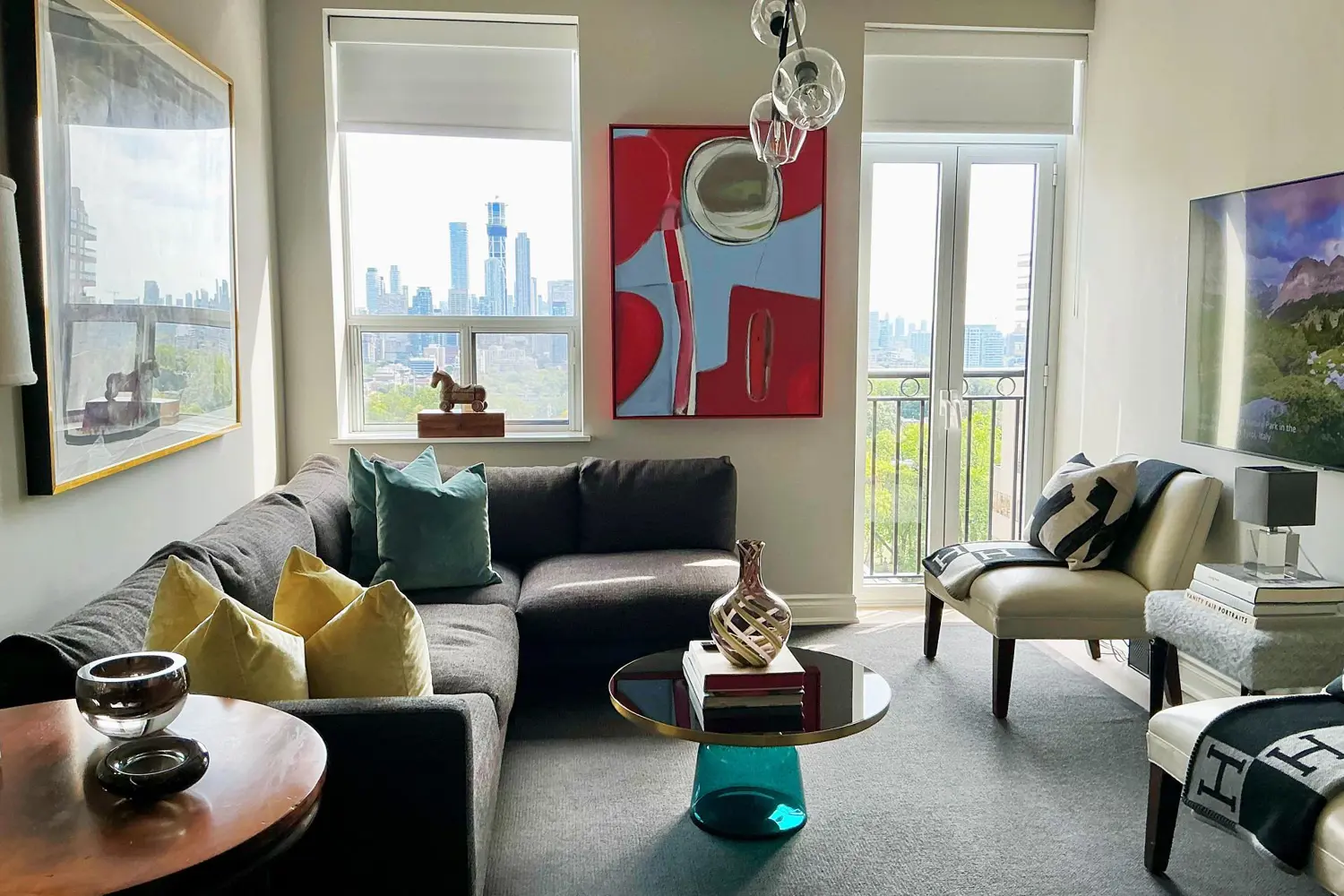 48 St Clair Avenue 1104