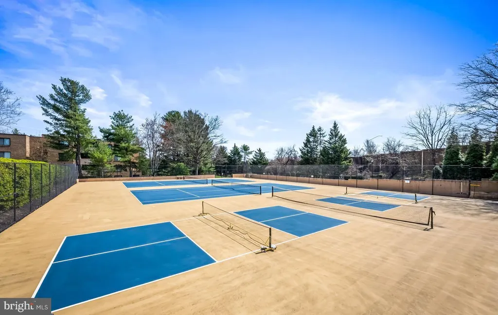 19 Saddle Court Unit B, Baltimore, MD 21208