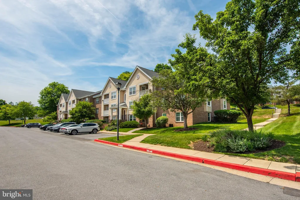 4 Rumford Drive Unit 302, Catonsville, MD 21228