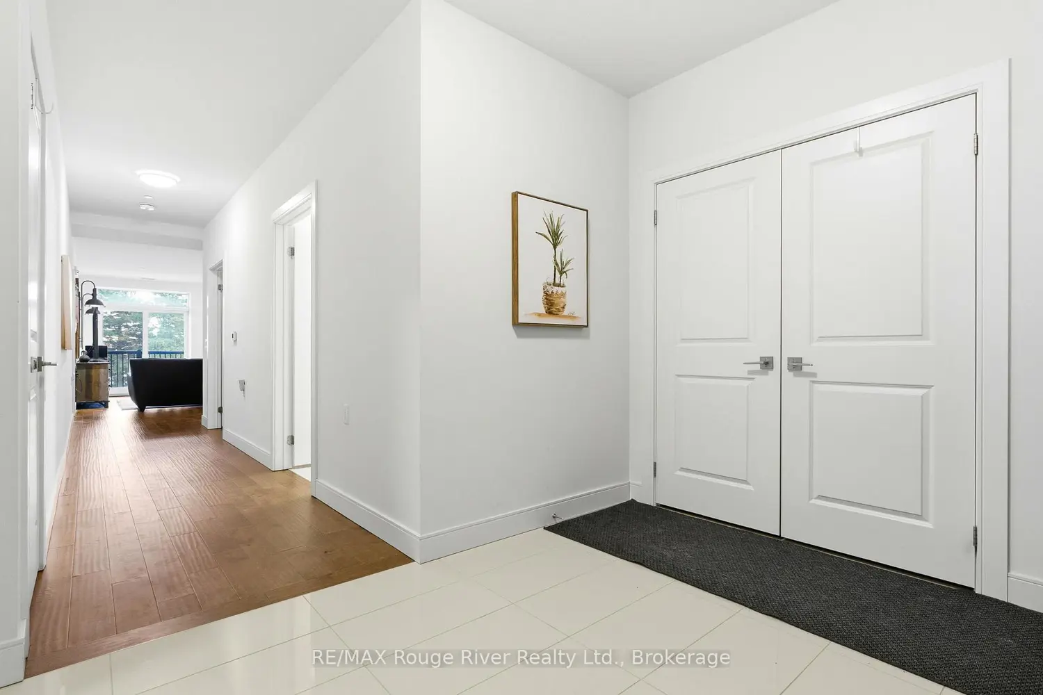135 Orr Street 212 photo 3