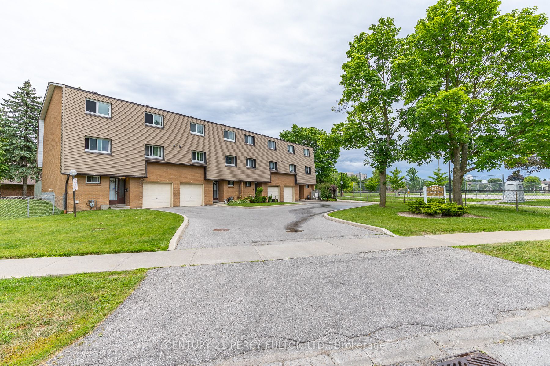 4-1415 Fieldlight Boulevard, Pickering, ON, L1V 2S3