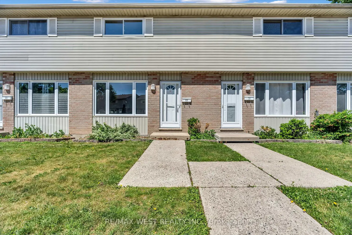 1095 Jalna Boulevard 69
