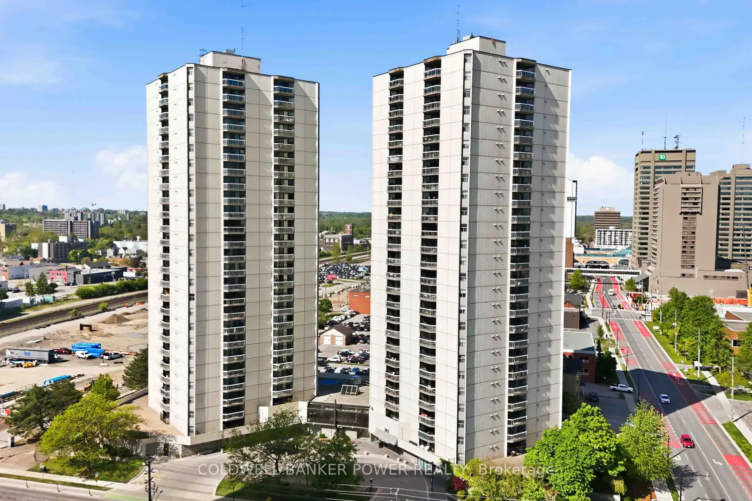 323 Colborne Street 302