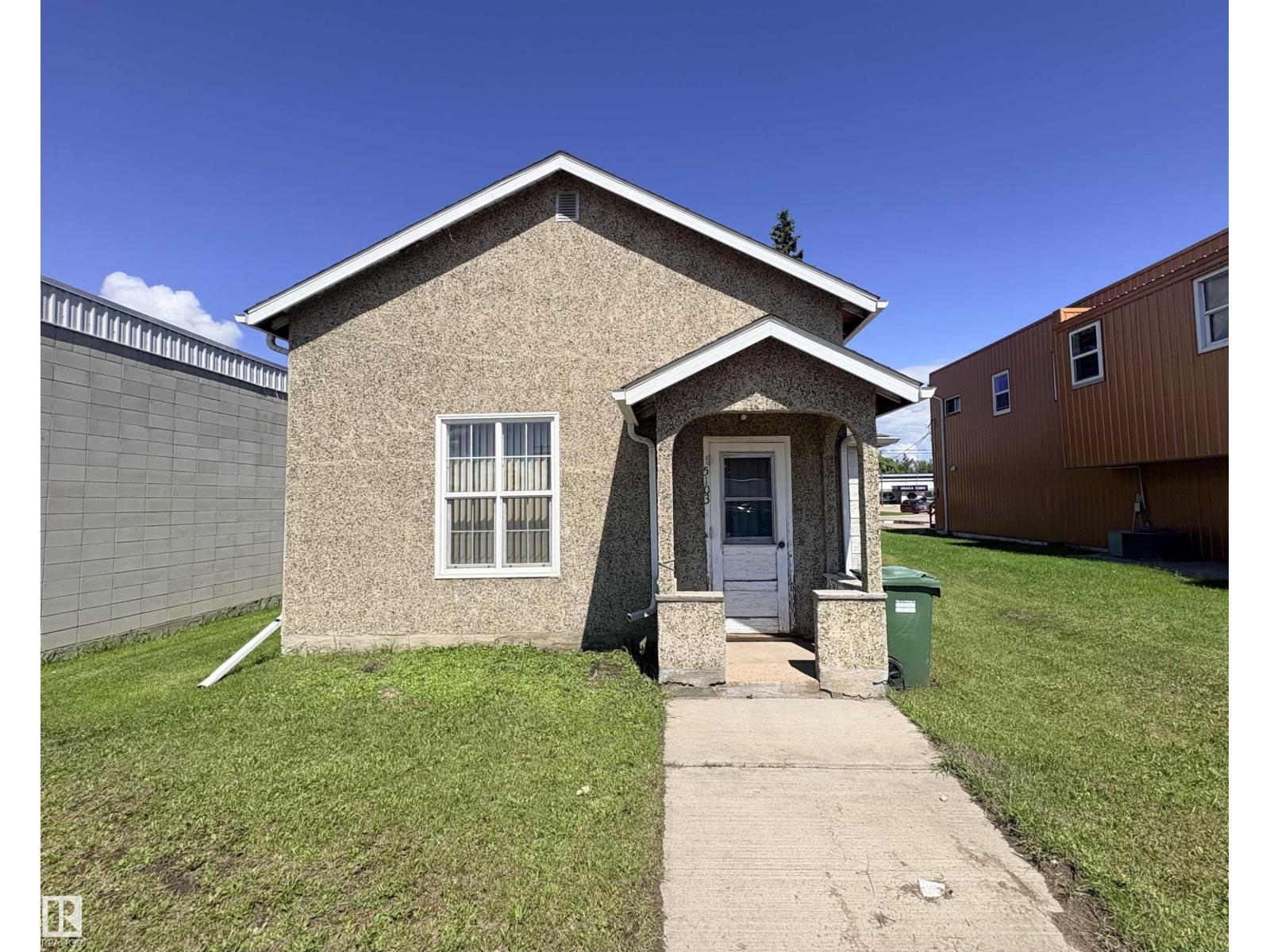 5103 50 Avenue, Bonnyville Town, AB, T9N2G9