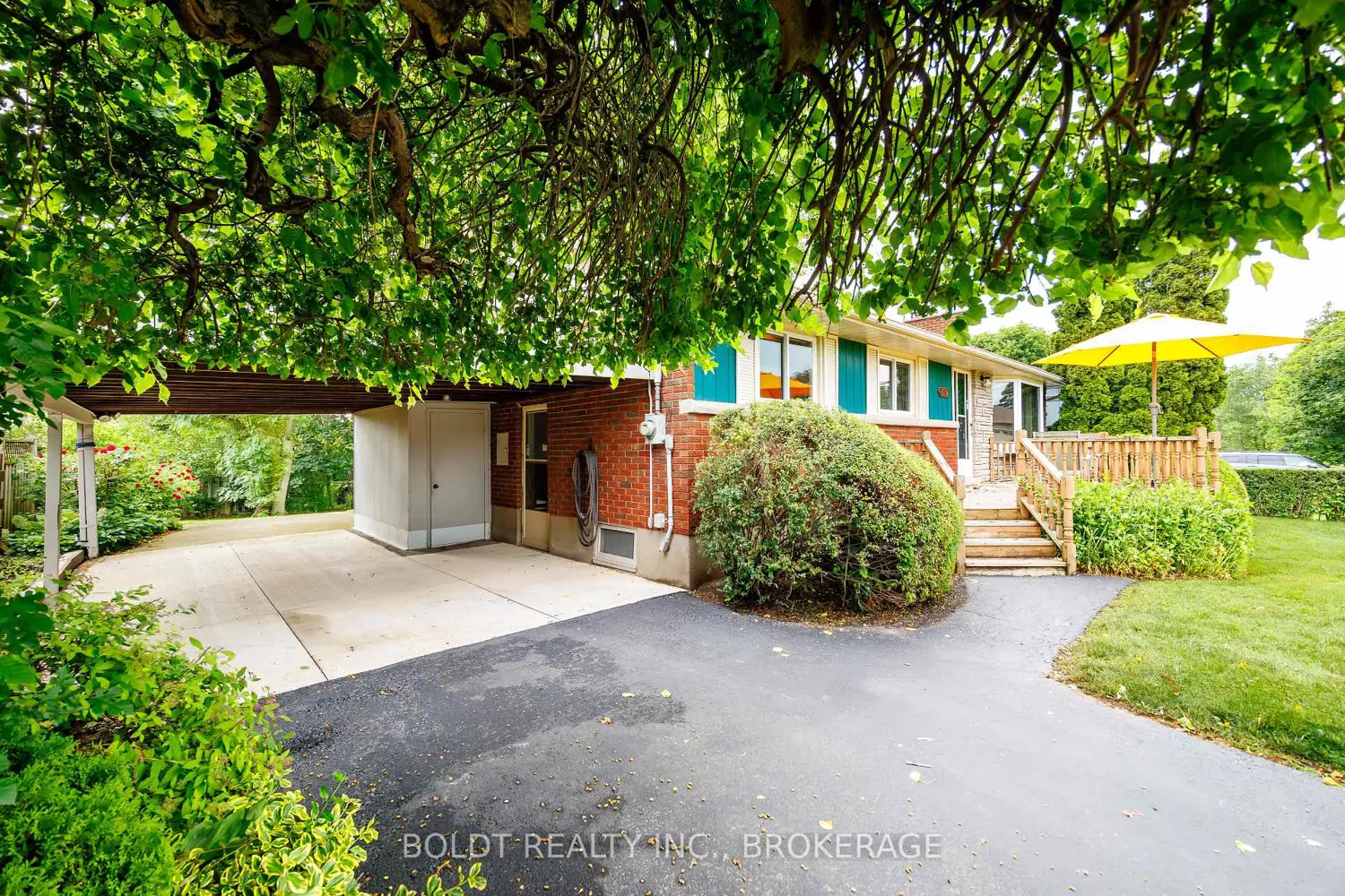 4114 Barry Drive photo 4