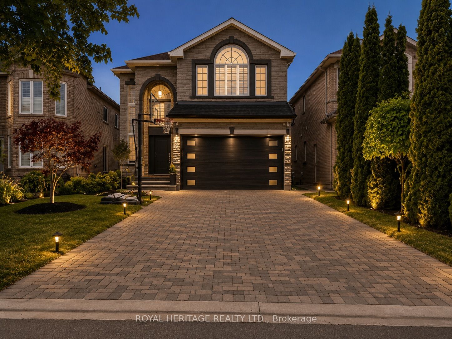 71 Lund Street, Richmond Hill, ON, L4C 9V7