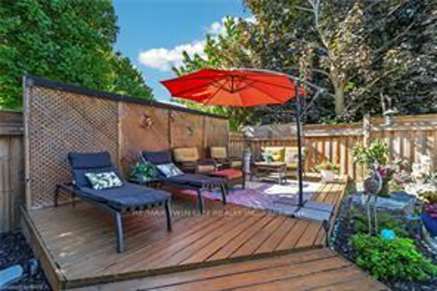 62 Varley Crescent photo 3