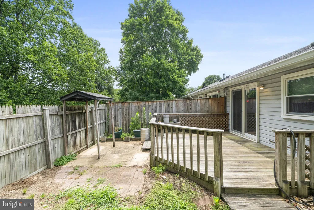 14919 Hydrus Road, Silver Spring, MD 20906 photo 5