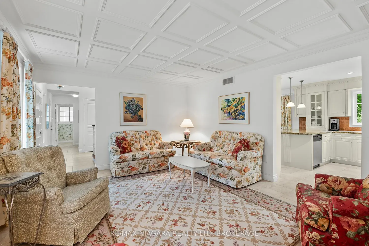 27 Oak Drive photo 5