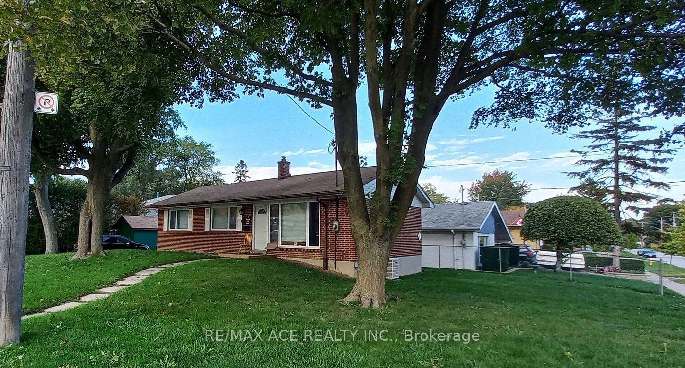 Bsmt-2 Botany Hill Road, Toronto, ON, M1G 3K2