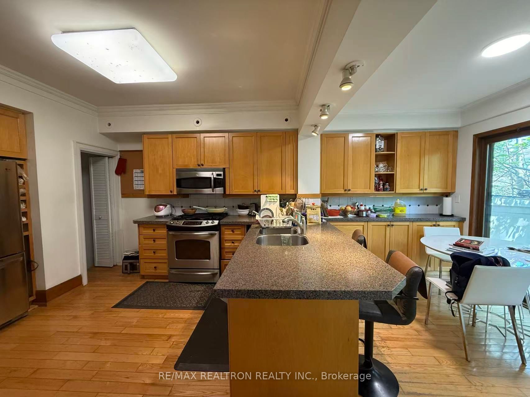 39 Austin Terrace, Toronto, ON, M5R 1Y2 photo 5