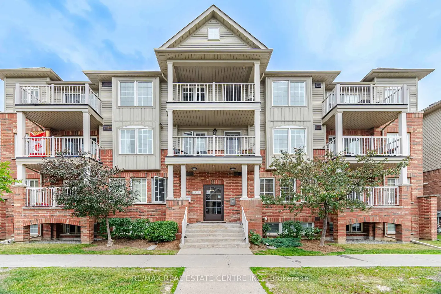 153 Isaac Devins Boulevard 2