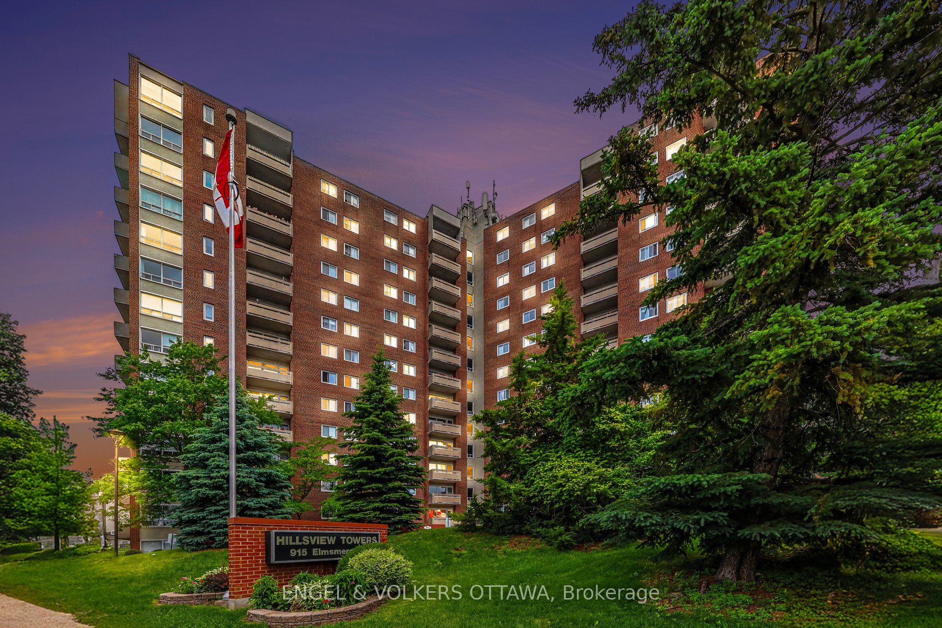 109-915 Elmsmere Road, Ottawa, ON, K1J 8H8