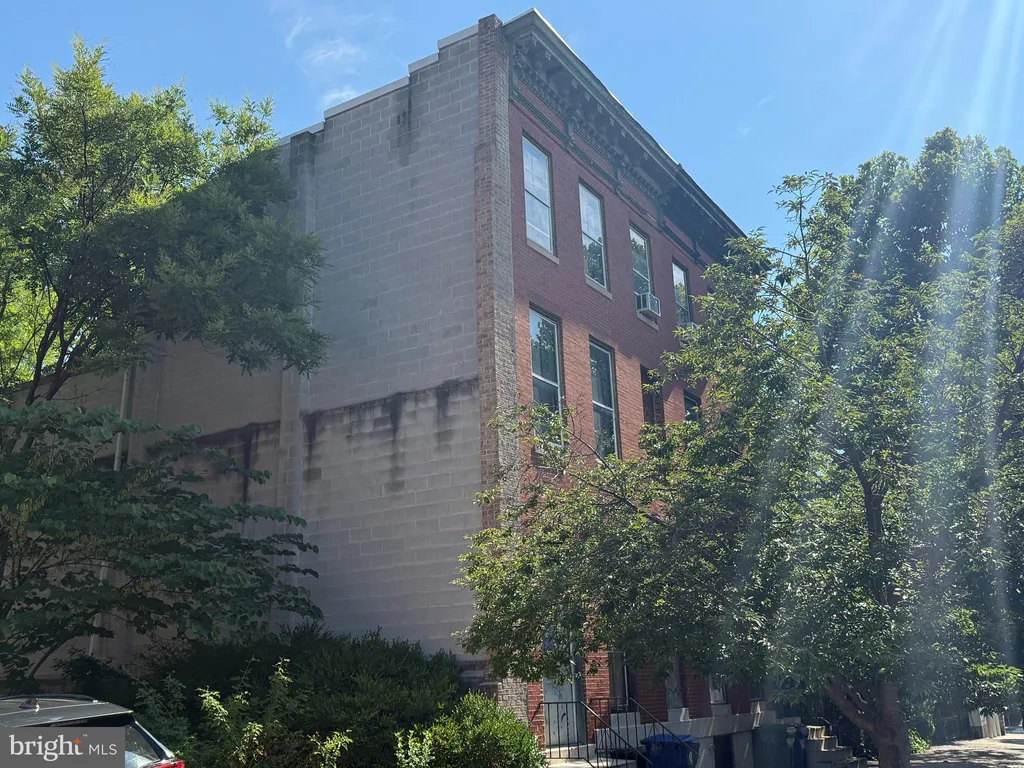 1412 W Lombard Street W, Baltimore, MD 21223