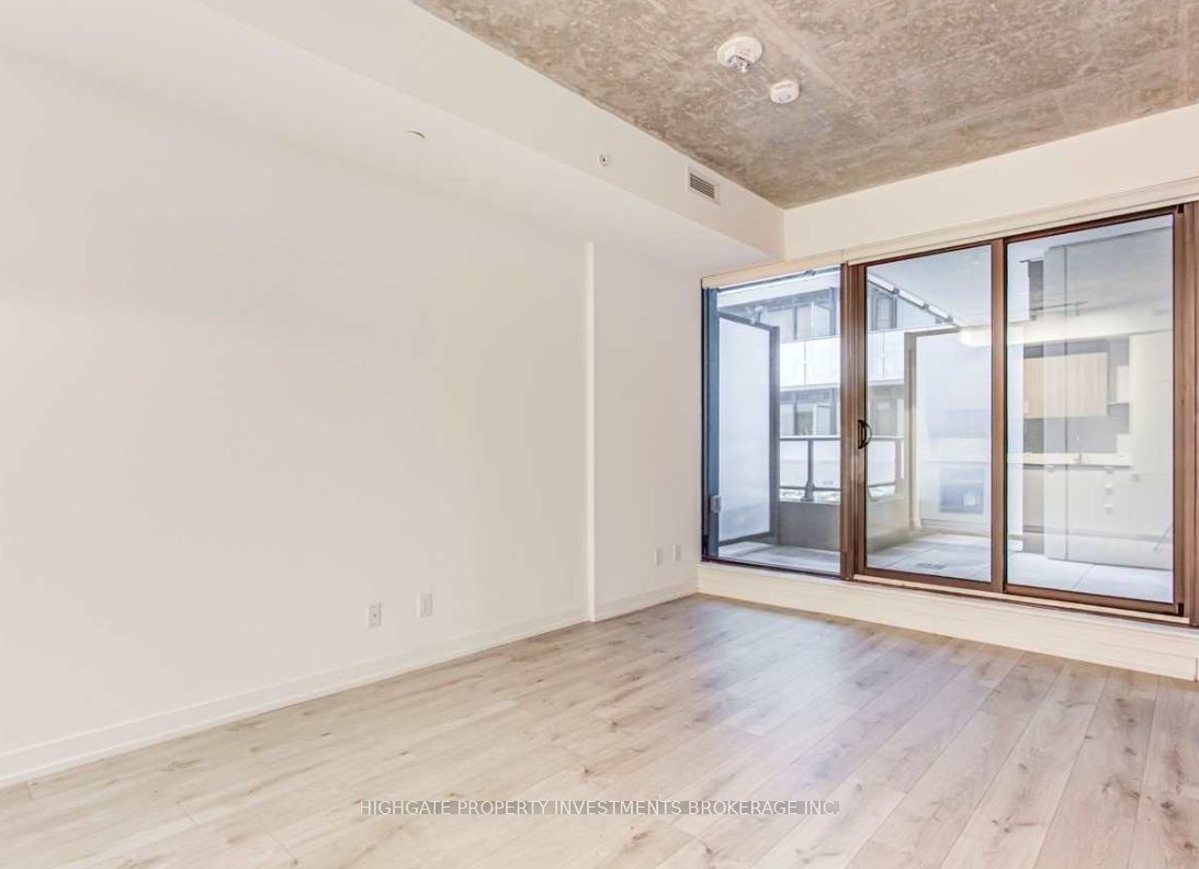228-161 Roehampton Avenue, Toronto, ON, M4P 1P9 photo 5