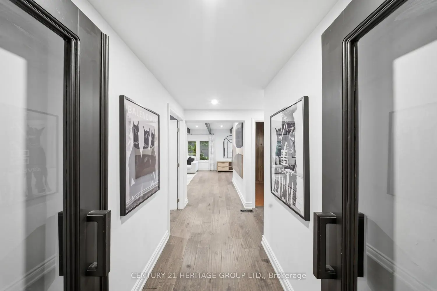 7 Cedar Crescent photo 5