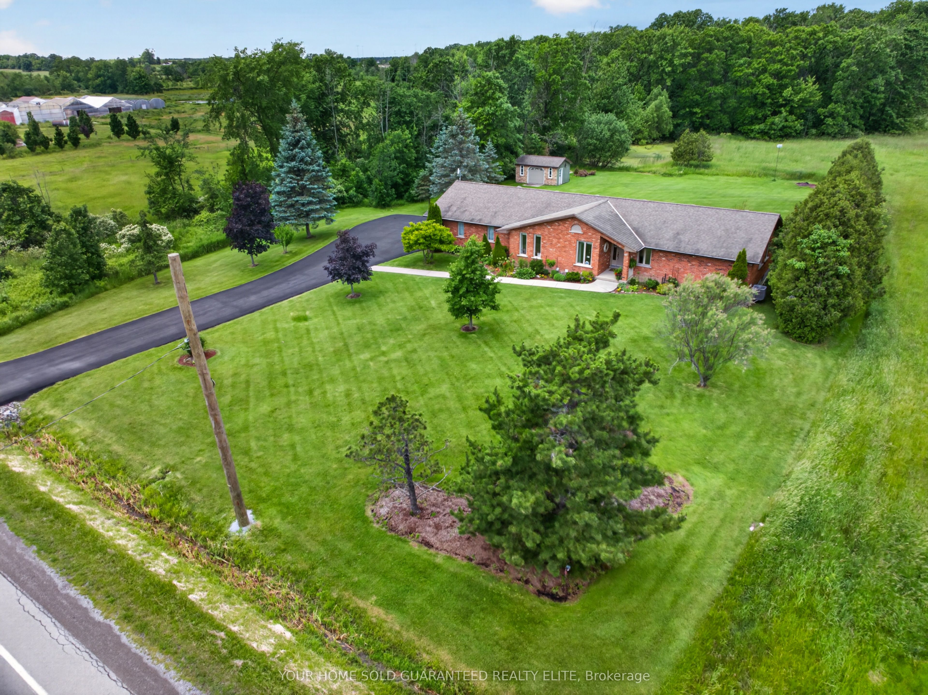 398 Mountain Road, Grimsby, ON, L3M 4E7 photo 2