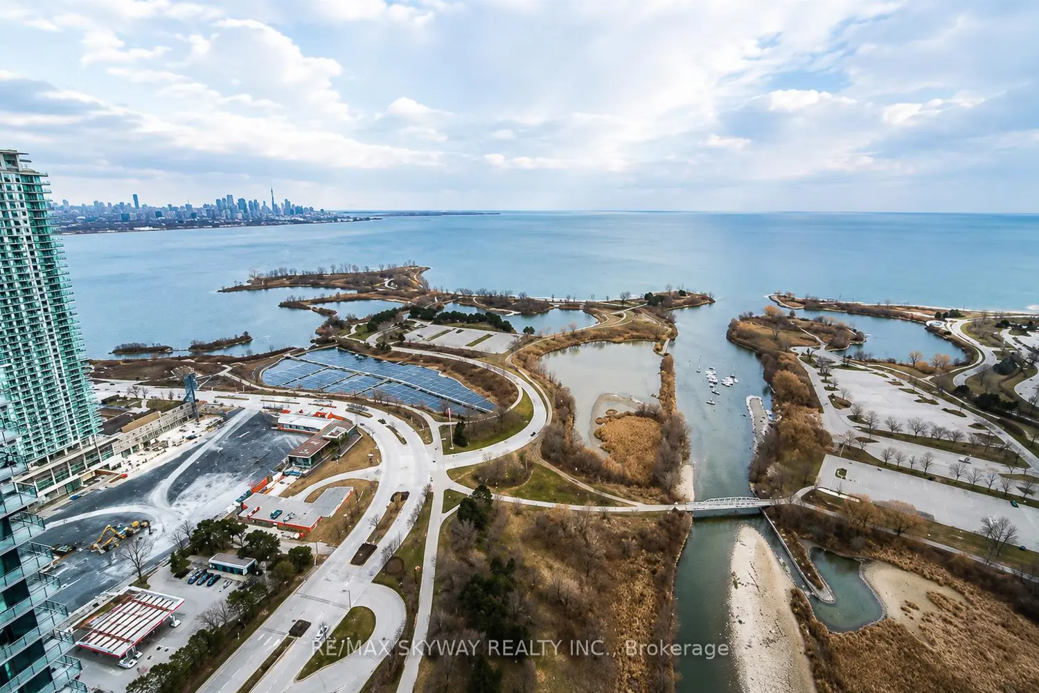 2212 Lakeshore Boulevard Lph03 photo 4