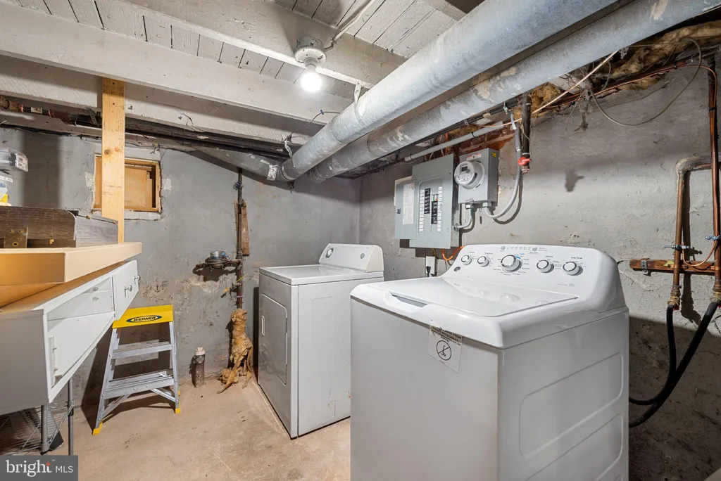 211 S Madeira Street, Baltimore, MD 21231