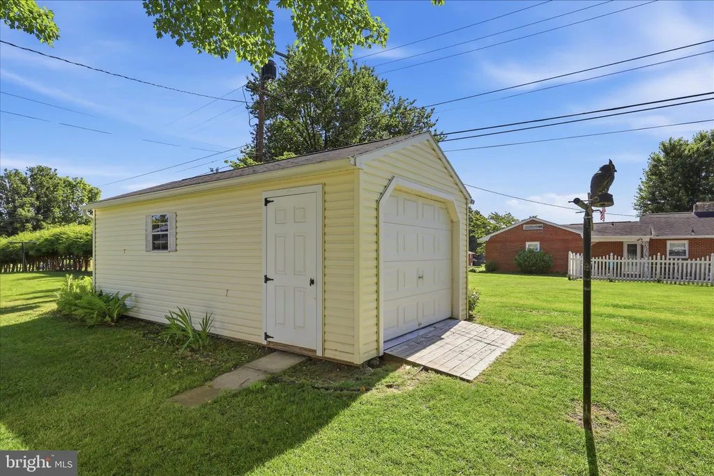 216 Jackson Avenue, Hagerstown, MD 21740