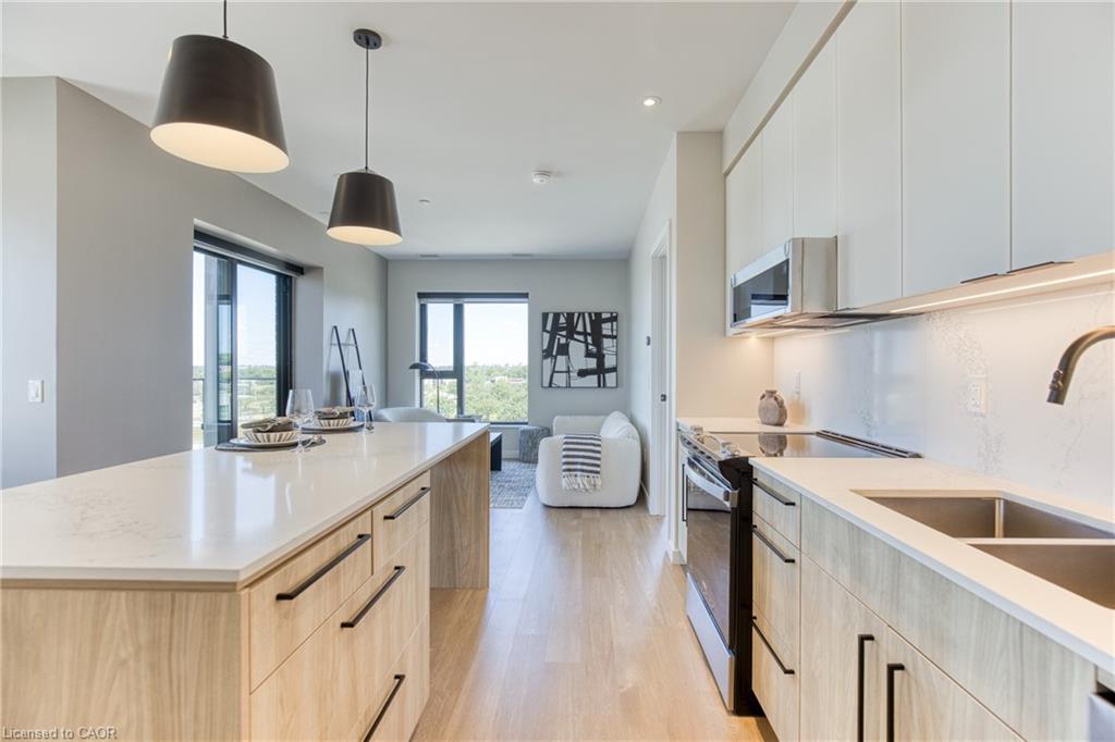 617-150 Hollywood Court, Cambridge, ON, N1R 0E6