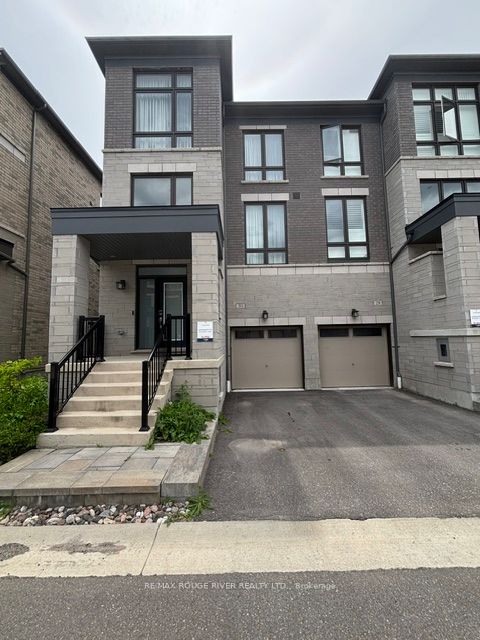 31 Douet Lane, Ajax, ON, L1Z 0V4