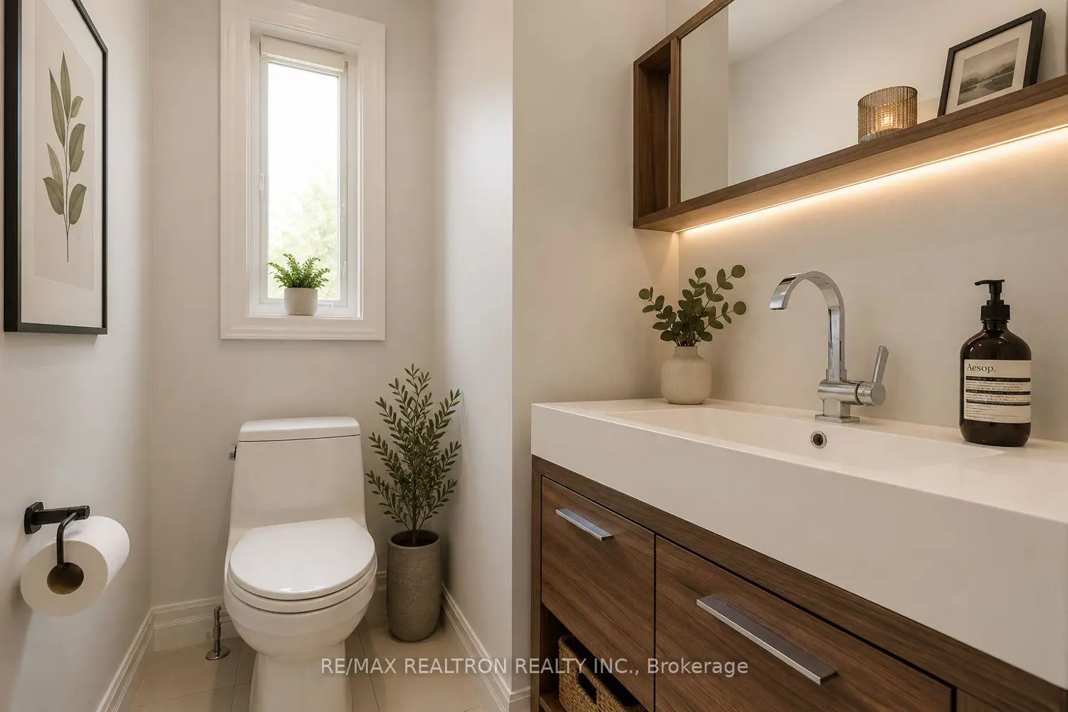 7 Louise Avenue photo 2
