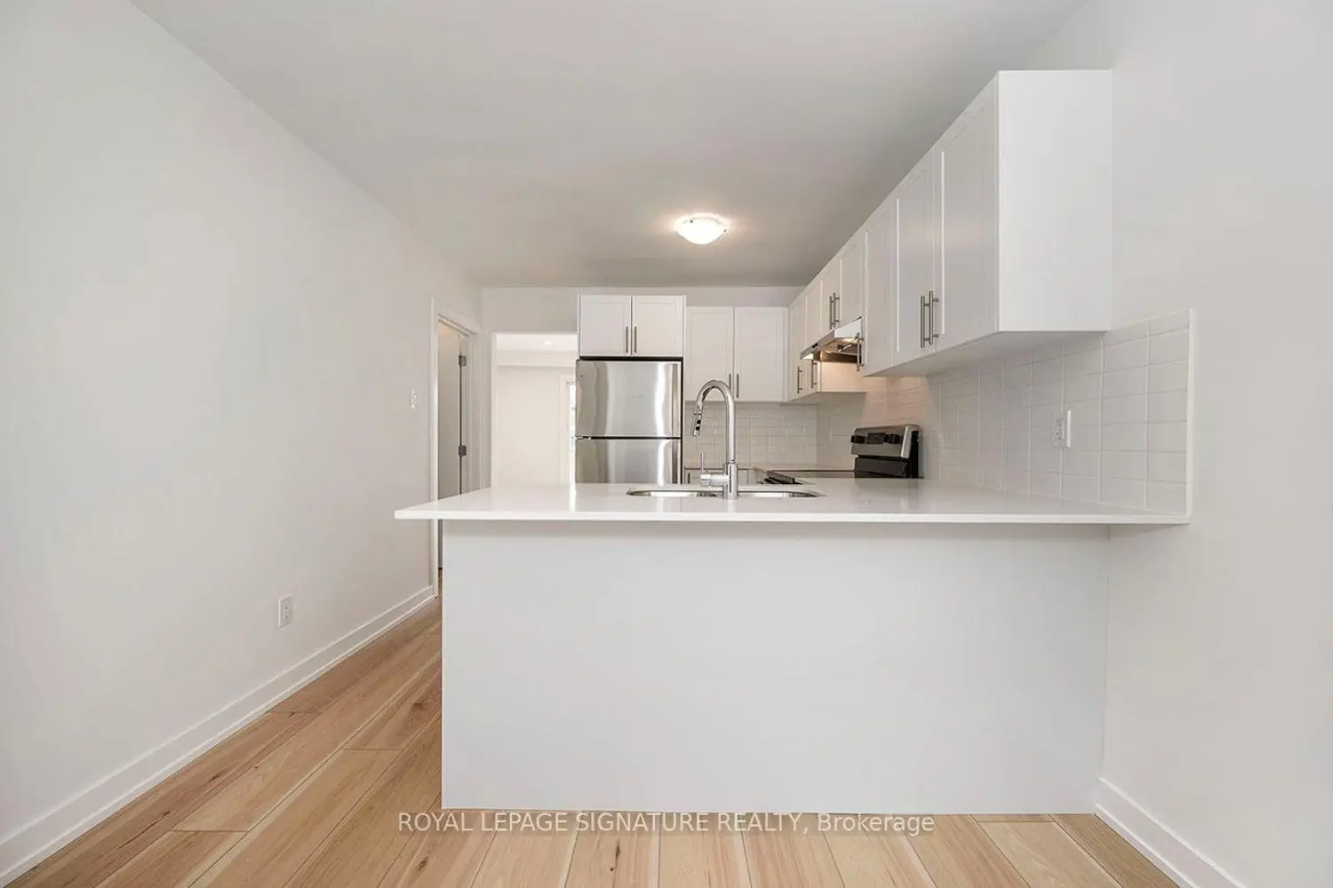 81 Woodman Drive photo 2