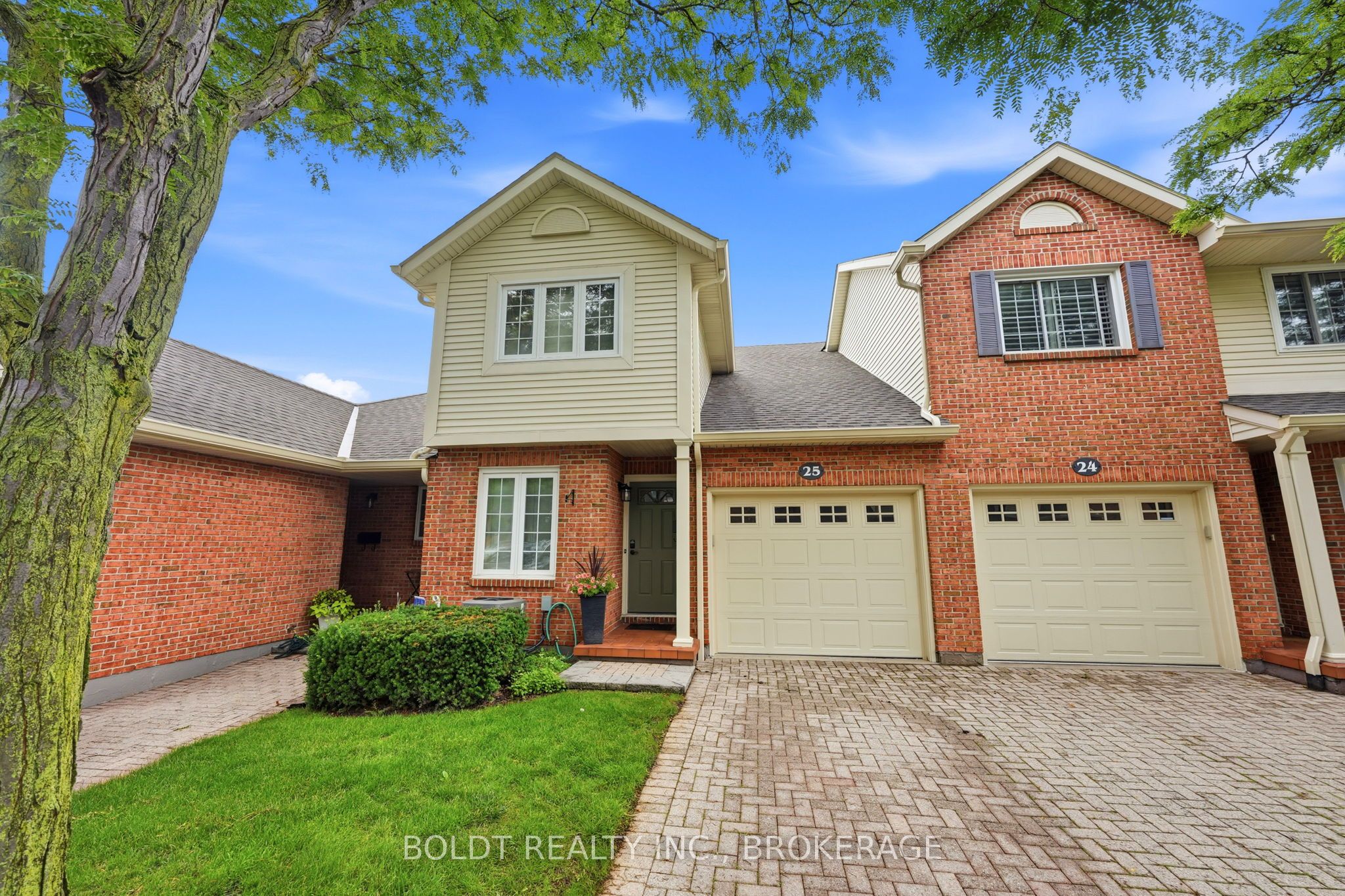 25-275 Pelham Road, St. Catharines, ON, L2S 3B9