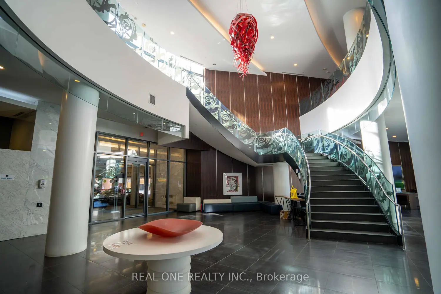 5168 Yonge Street 1107 photo 3
