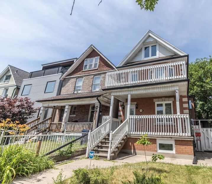 Lower-3208 Dundas Street W, Toronto, ON, M6P 2A3