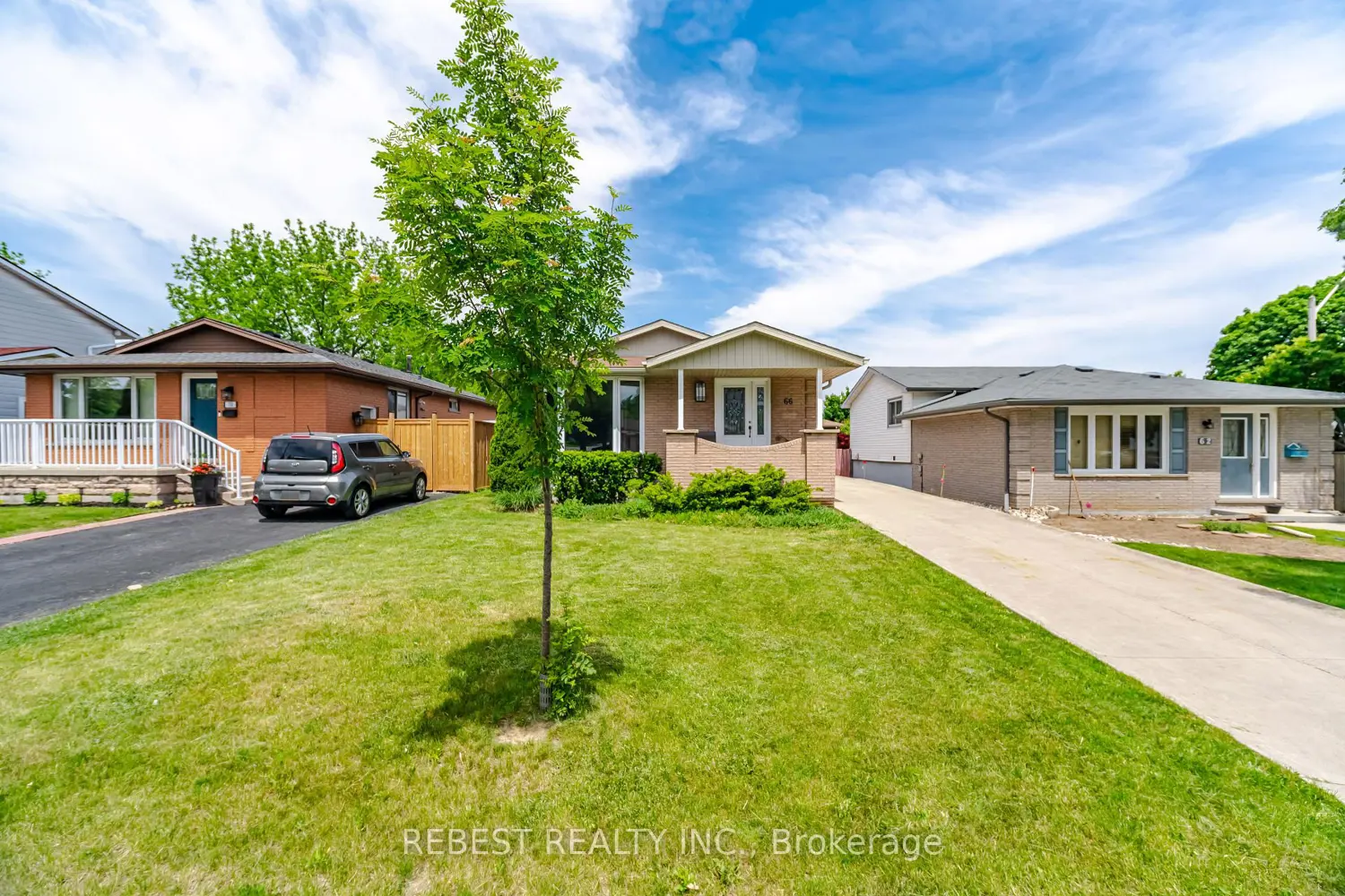 66 Darlington Drive photo 2