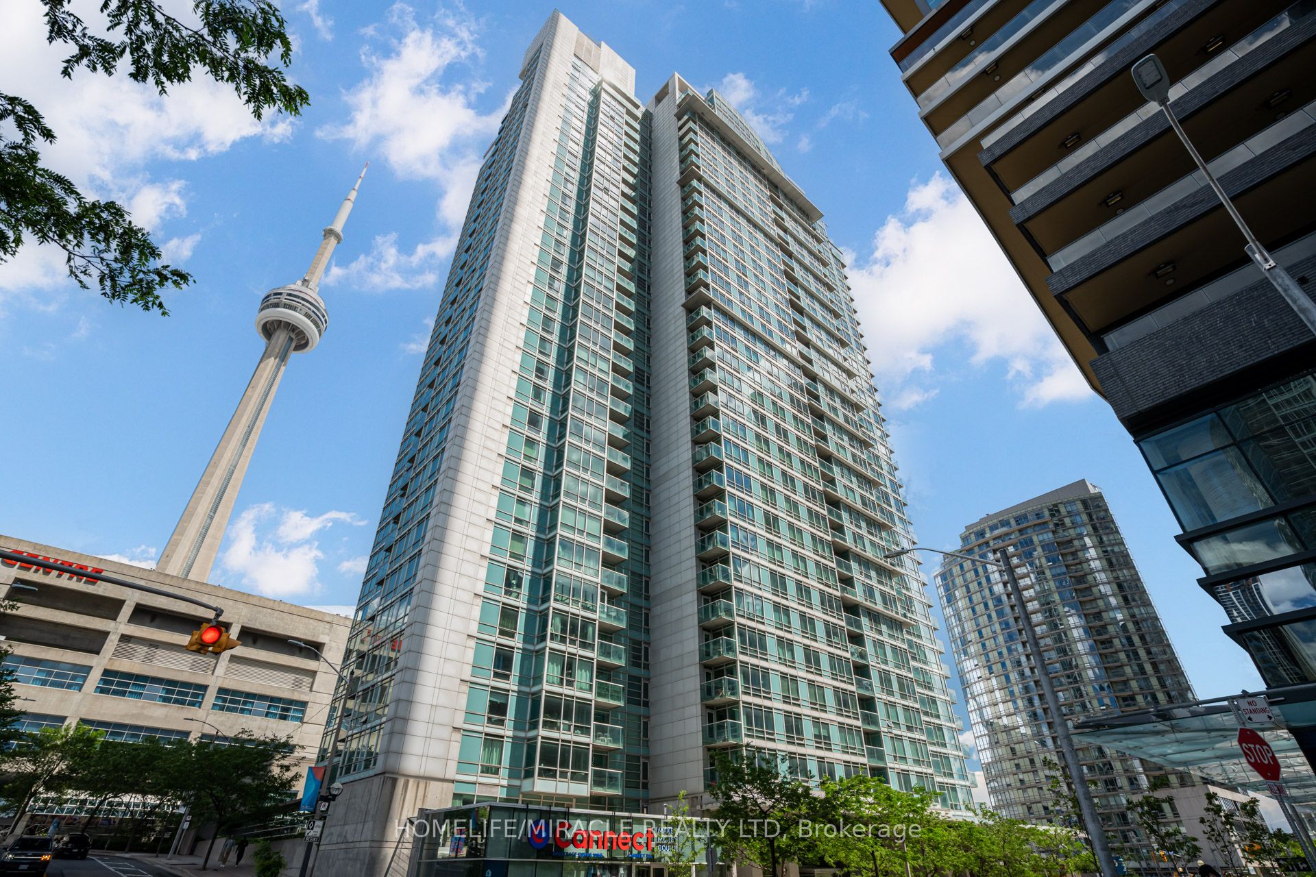 201-81 Navy Wharf Court, Toronto, ON, M5V 3S2