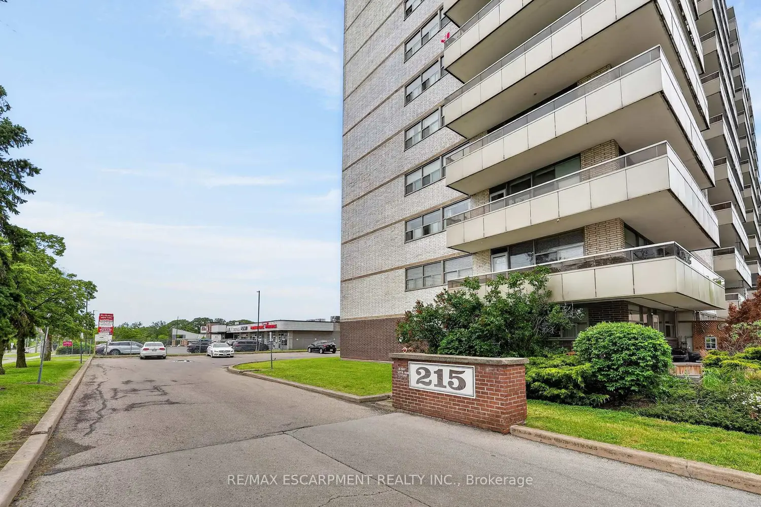 215 Glenridge Avenue 1201