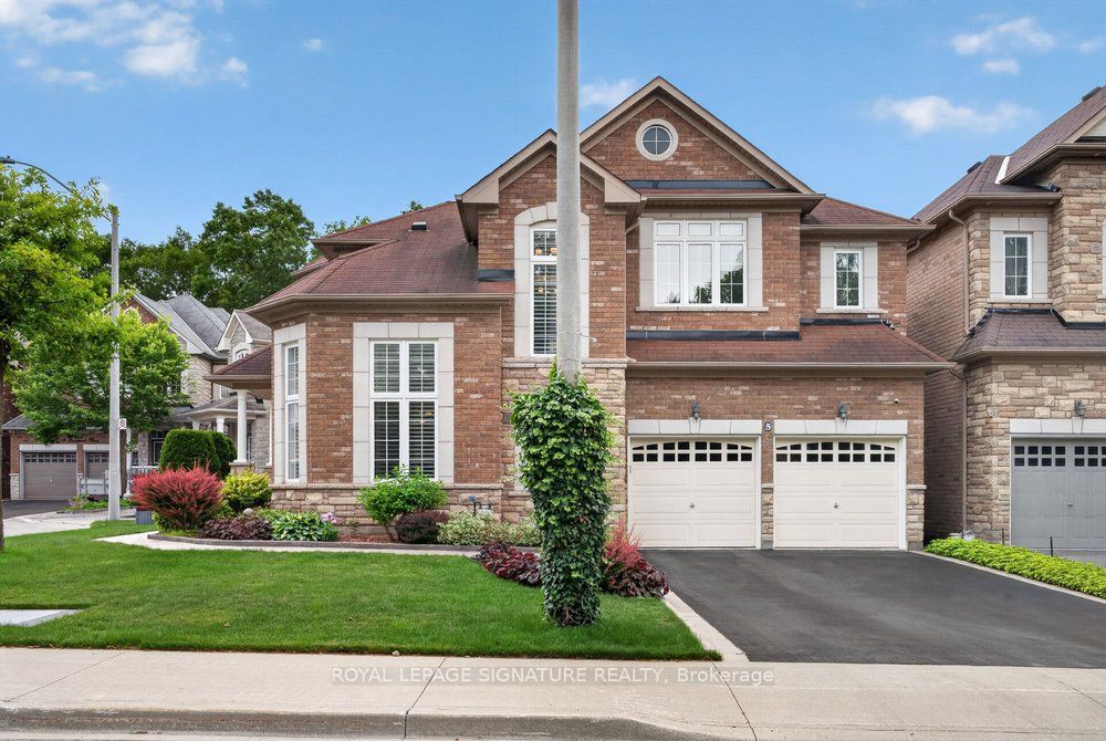 5 Broderick Place, Toronto, ON, M1L 0E3