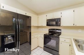 3753 Willow Wisp Dr N, Lakeland, FL, 33810 photo 2