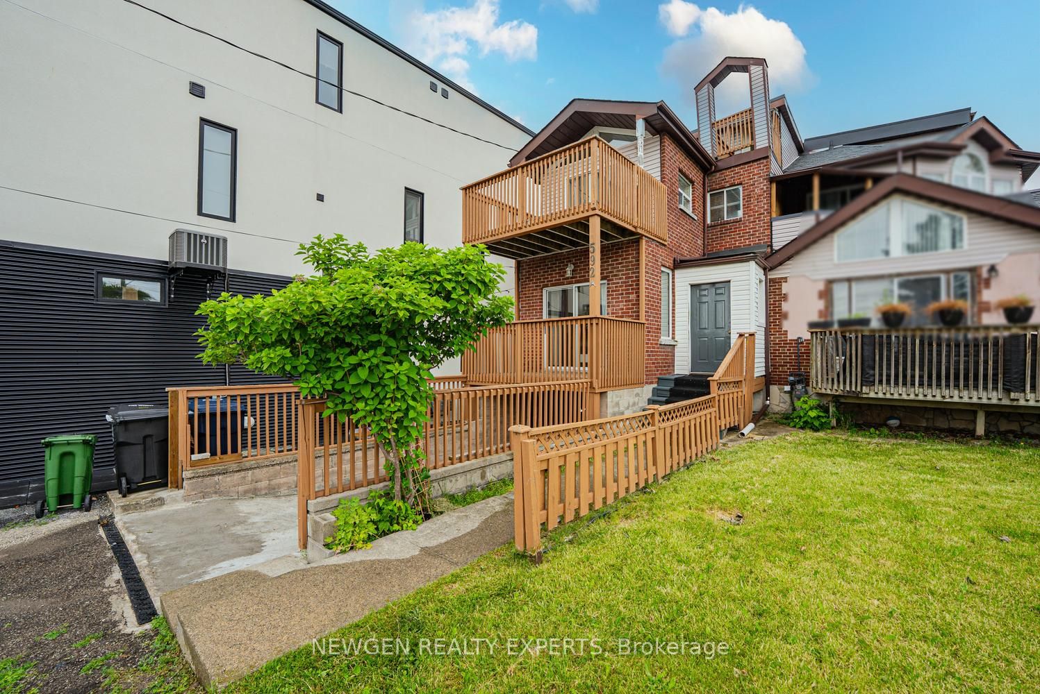 592A Danforth Road, Toronto, ON, M1K 1E6