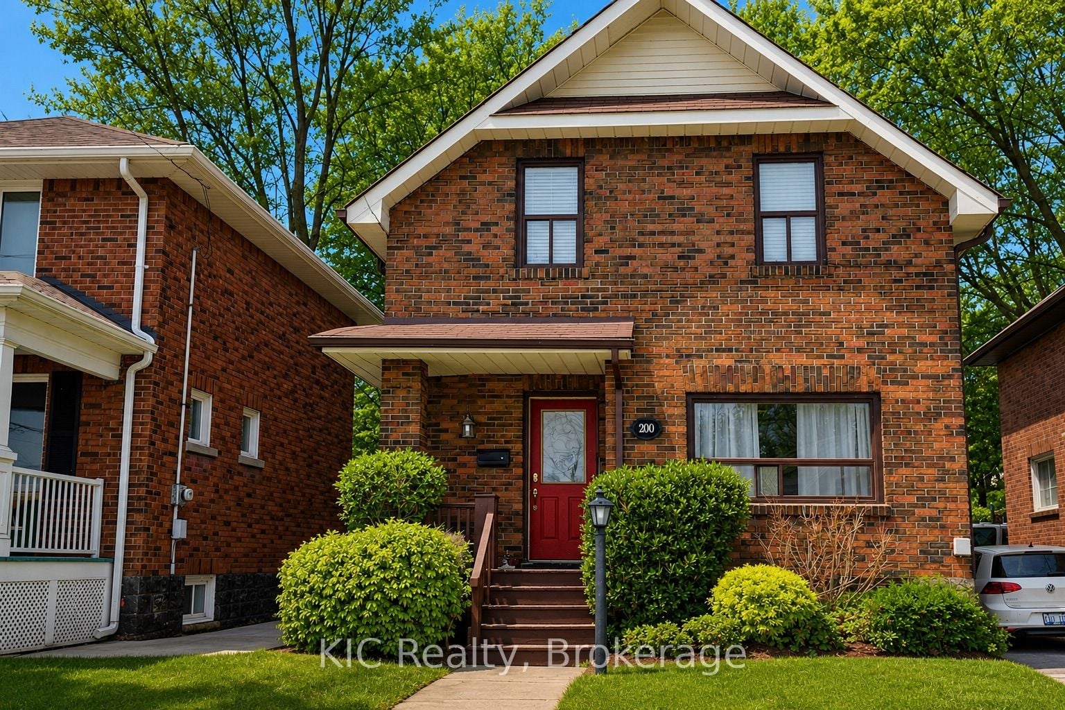 200 Oshawa Boulevard N, Oshawa, ON, L1G 5S9